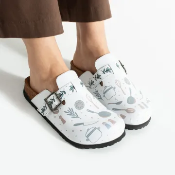 Vegan-Friendly Orthopedic Clogs